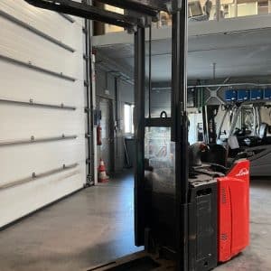 Gerbeur occasion porté debout Linde D12SP