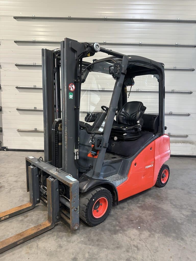 Chariot élévateur occasion Linde H20T